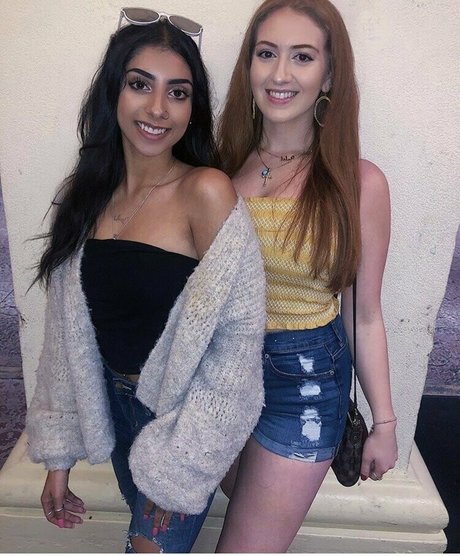 Iman Moosa エロティックなスター 写真