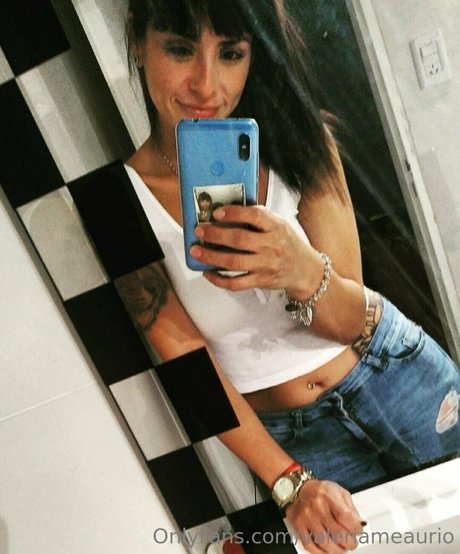 pampi cush ポルノスター 裸 写真