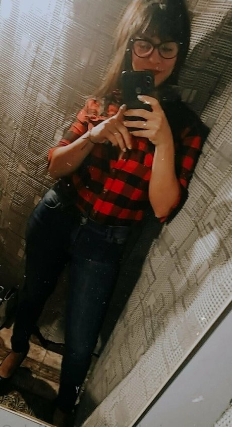 金髪レズビアンオンリーファンズ 裸 ギャラリー