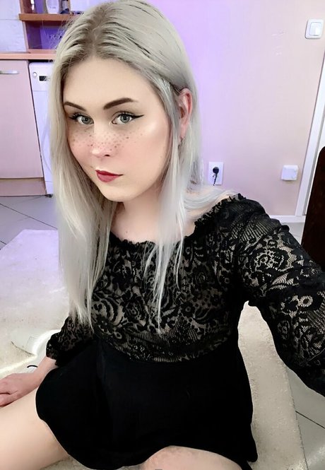 evaellary 完璧な女優 ギャラリー