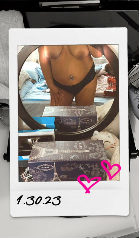 レズビアンの足OnlyFans ポルノ ギャラリー