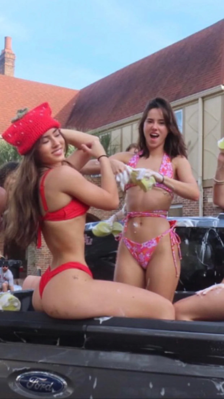 Julia Ernst スターセックス 画像