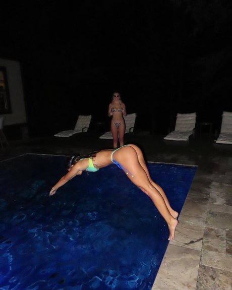 Julia Ernst モデル アーカイブ