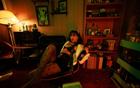 Jeannie Elise Mai エロティックなポルノスター ギャラリー