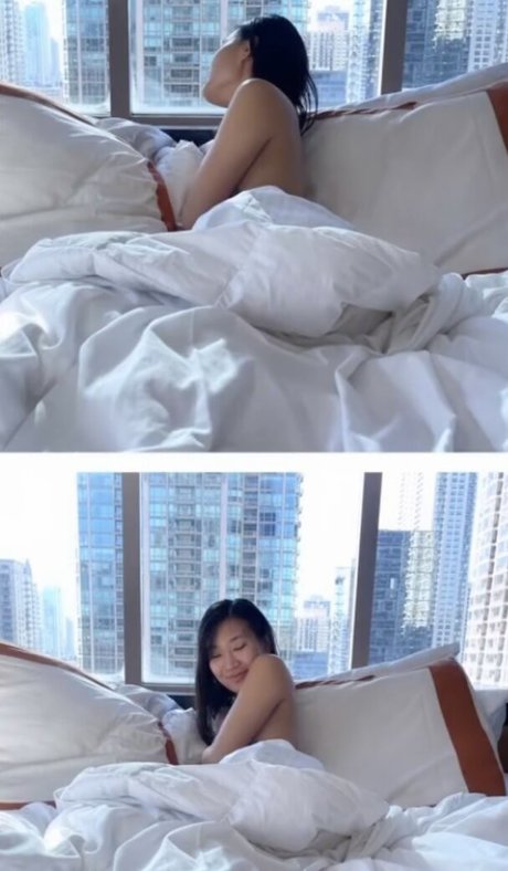 Jeannie Elise Mai 完璧なポルノスター 画像