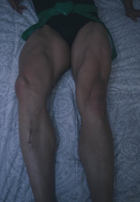 クリスマスヌードOnlyFans 可愛い ギャラリー