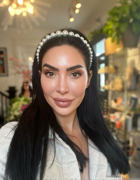 ヘンタイオンリーファンズ ホット 写真