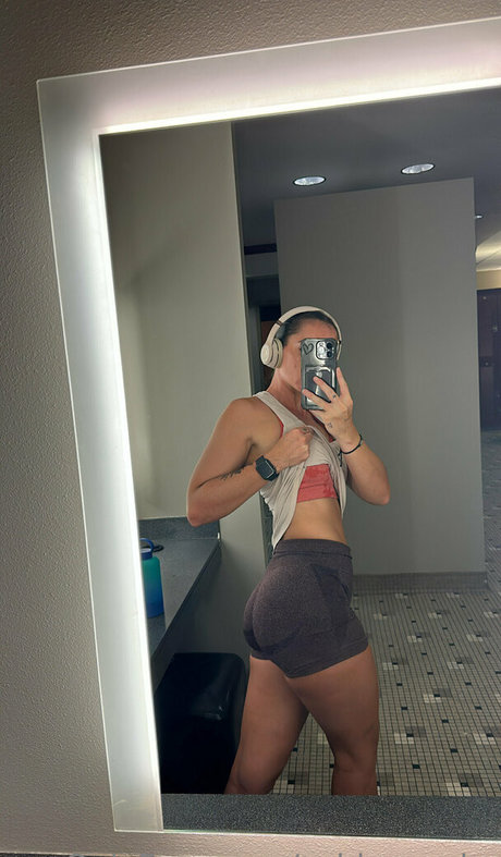 曲線美のランジェリーOnlyFans ポルノ 写真