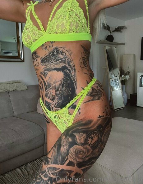 lee hart xx アートポルノスター 写真