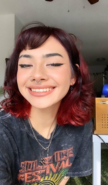 JOIアジアンOnlyFans ホット 写真