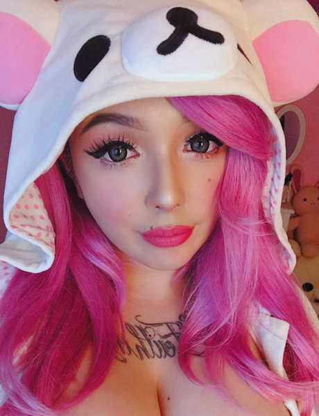 eevee セックスポルノスター 写真