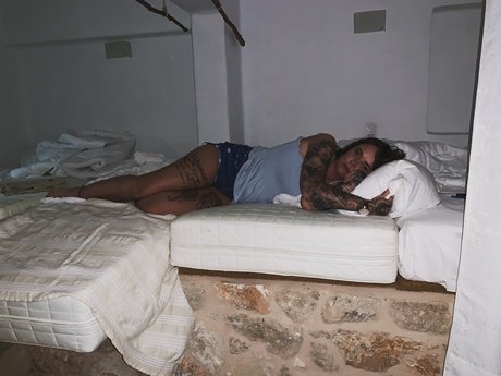 Dani Tunmore ポルノスター パーフェクト 画像