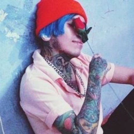 女装オンリーファン アート裸 写真