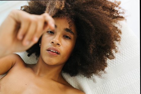 ママの足OnlyFans セクシーxxx ギャラリー