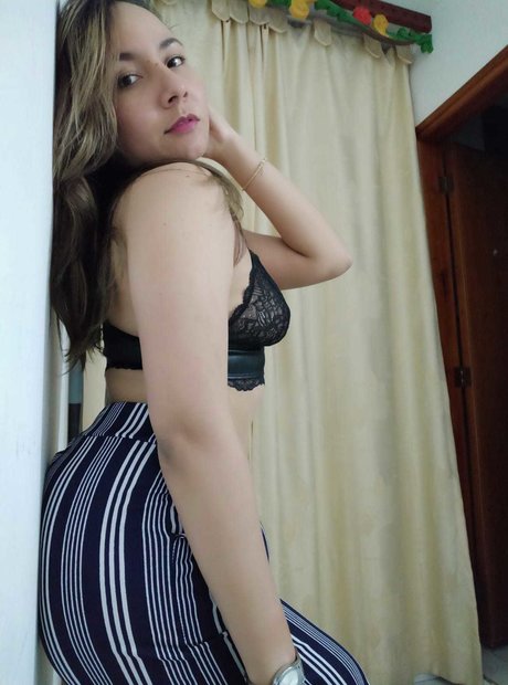 paola pabon 高品質モデル アーカイブ