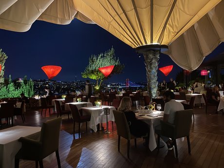 Geani ポルノスター 写真