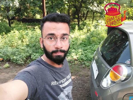 Pratik Gujarati 素敵な女優 写真