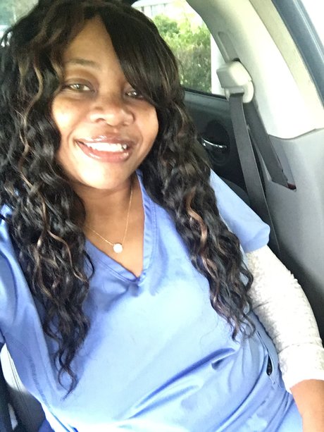 肉厚マンコオンリーファンズ ホット 写真