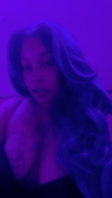 Tattoobunny エロティックなスター ギャラリー