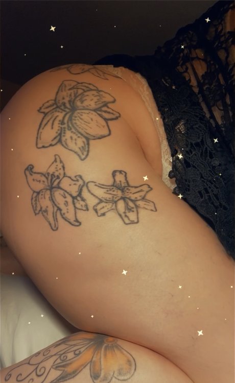 19歳のOnlyFans ポルノ 画像