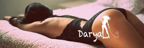 Darya Free セクシーモデル 写真