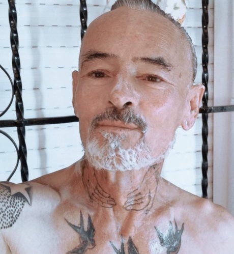 Tattooed As Fuck XXXモデル 写真