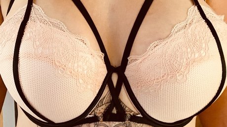 Sweet Hunni 38Gssss Of Fun_ 素敵なモデル 写真