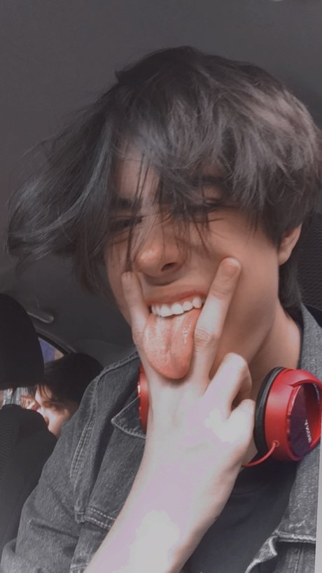 Santi Gomitas ヌードモデル 画像