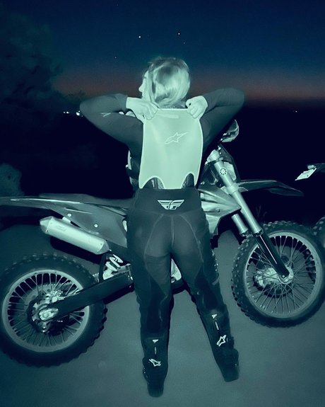 hanna barrett トップポルノスター ギャラリー