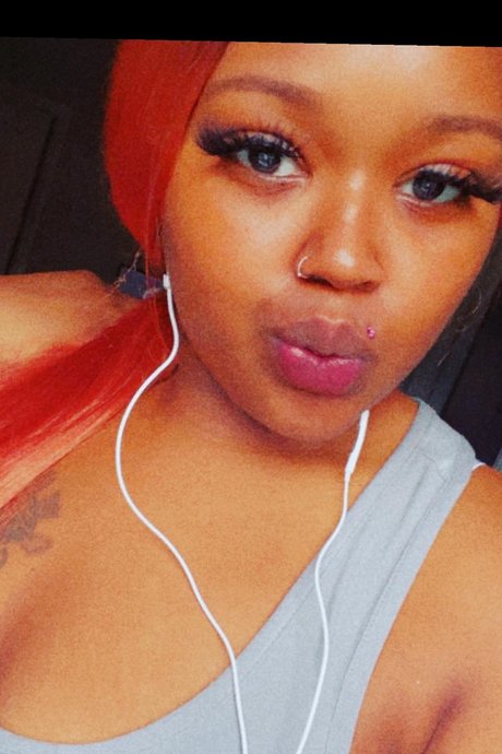 ブルネットの猫OnlyFans 美しい 写真