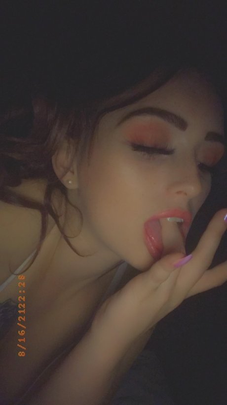 Jadey Jae アダルト女優 写真