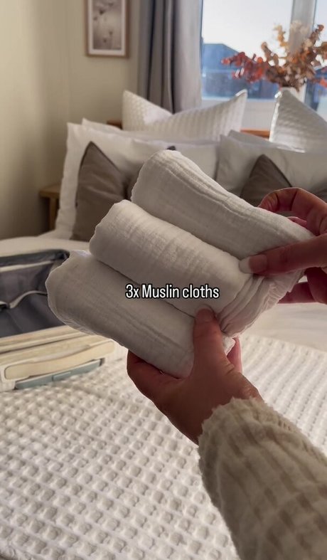 Victoria Hearn スター ヌード ギャラリー