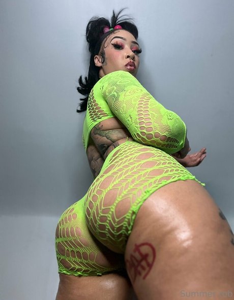 summerrob ヌード女優 ギャラリー