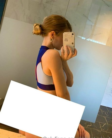 ラテン系ティーンオンリーファンズ ポルノ 写真