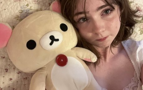 足ヌードオンリーファンズ セックス 写真