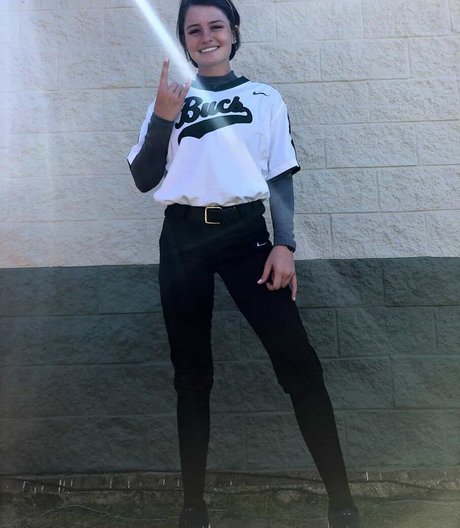 Hallie Clark 高品質スター 写真