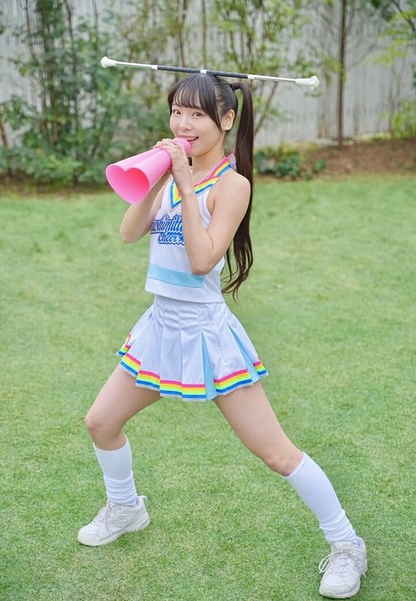 Mahiro Nakamura 美しいスター 写真