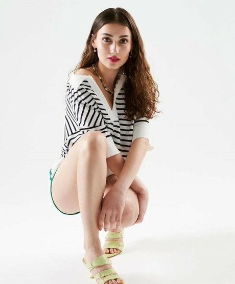 Sevda Erginc かわいいスター ギャラリー