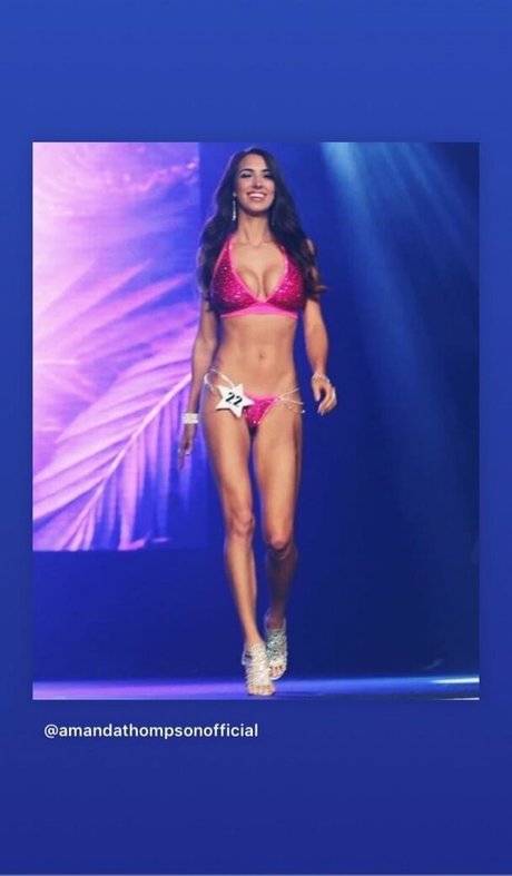 巨大なペニスオンリーファンズ アートヌード 画像