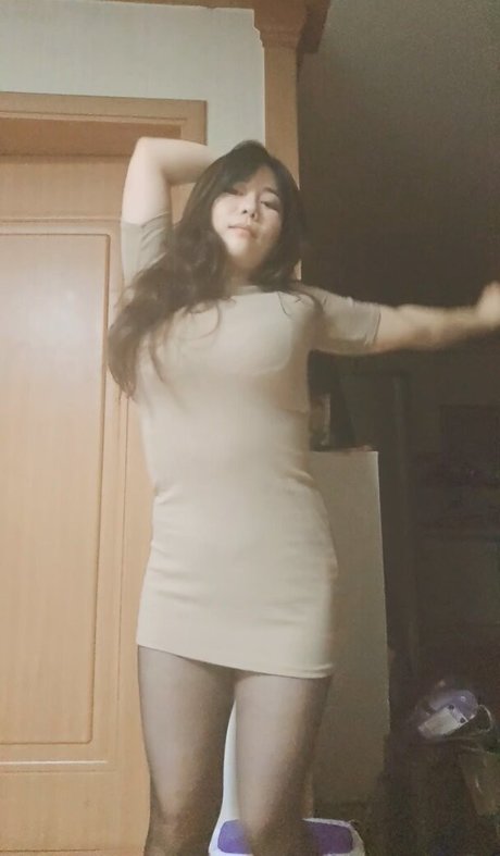 kkkkk6414 裸の女優 写真