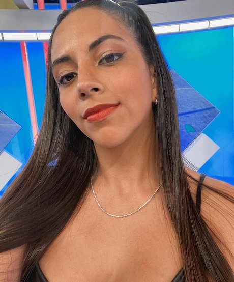 アニメプリンセスOnlyFans ヌード 写真