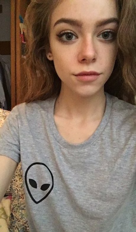 Rose Castella セックス女優 画像