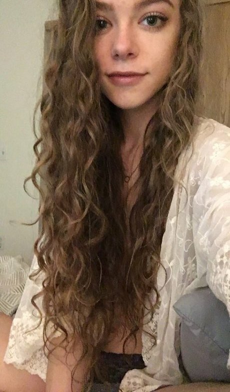 Rose Castella 完璧なモデル 写真