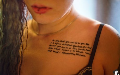 Venomousrose ポルノスター 裸 写真