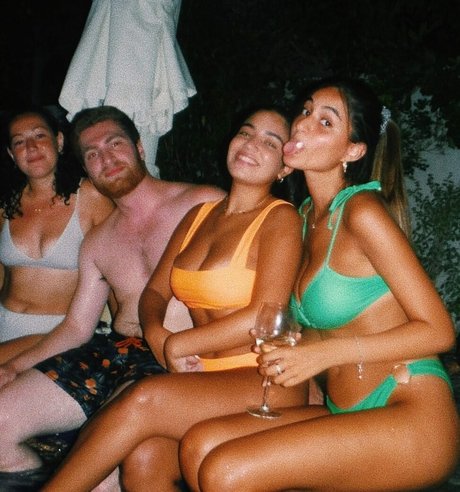 lotem passal アダルトモデル ギャラリー