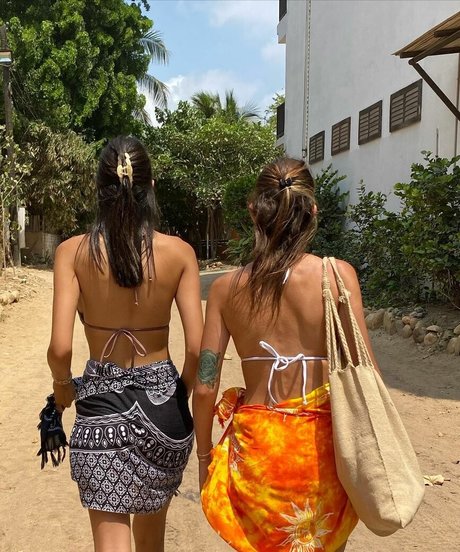 lotem passal ヌードモデル 画像