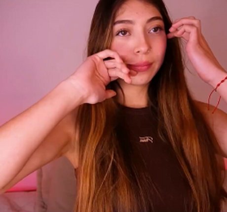 Cam Girls Feet Content アートモデル 写真