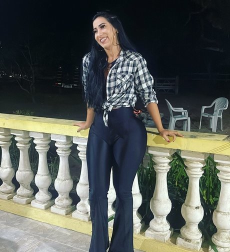 Lismara Moreira ポルノスター アダルト 画像