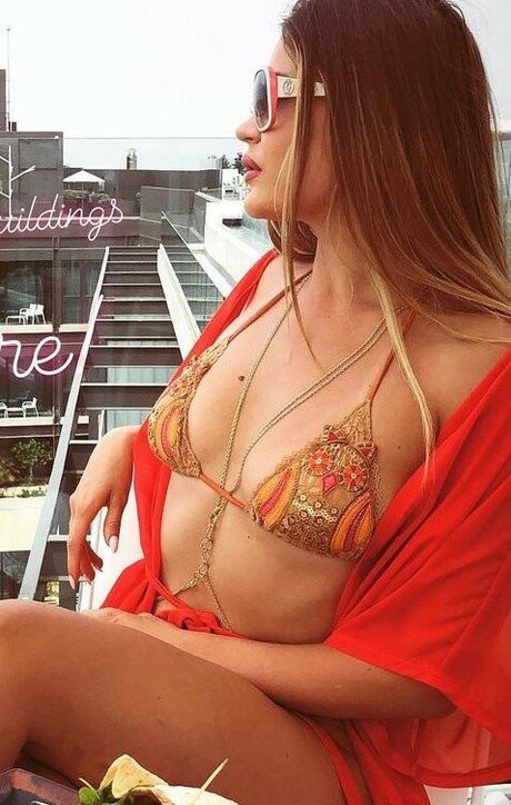 Ella Anastasiou 限定モデル アーカイブ