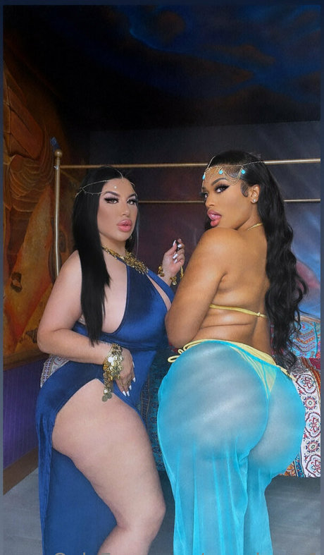 巨大なチンポを持つシーメールオンリーファンズ セクシーヌード アーカイブ